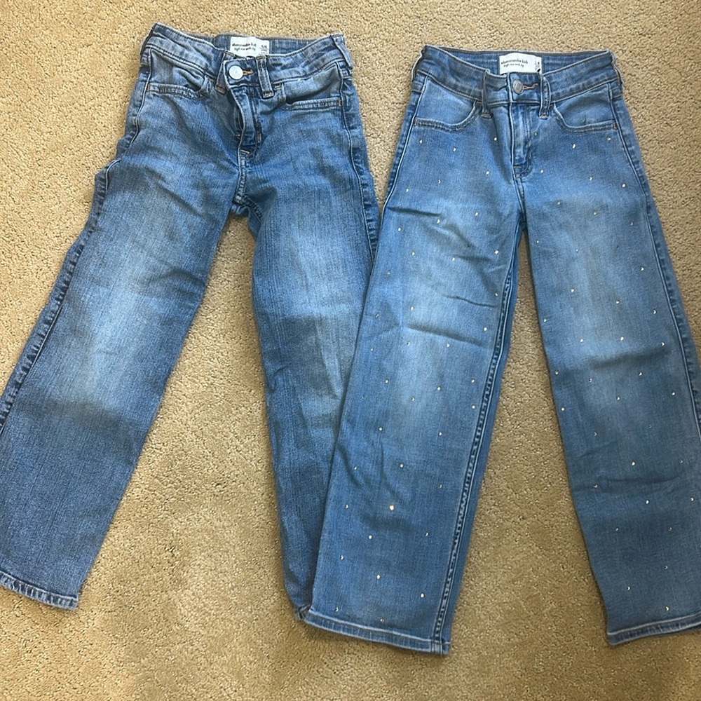 2 Pairs Girls Abercrombie Kids Jeans, size 5/6 Long